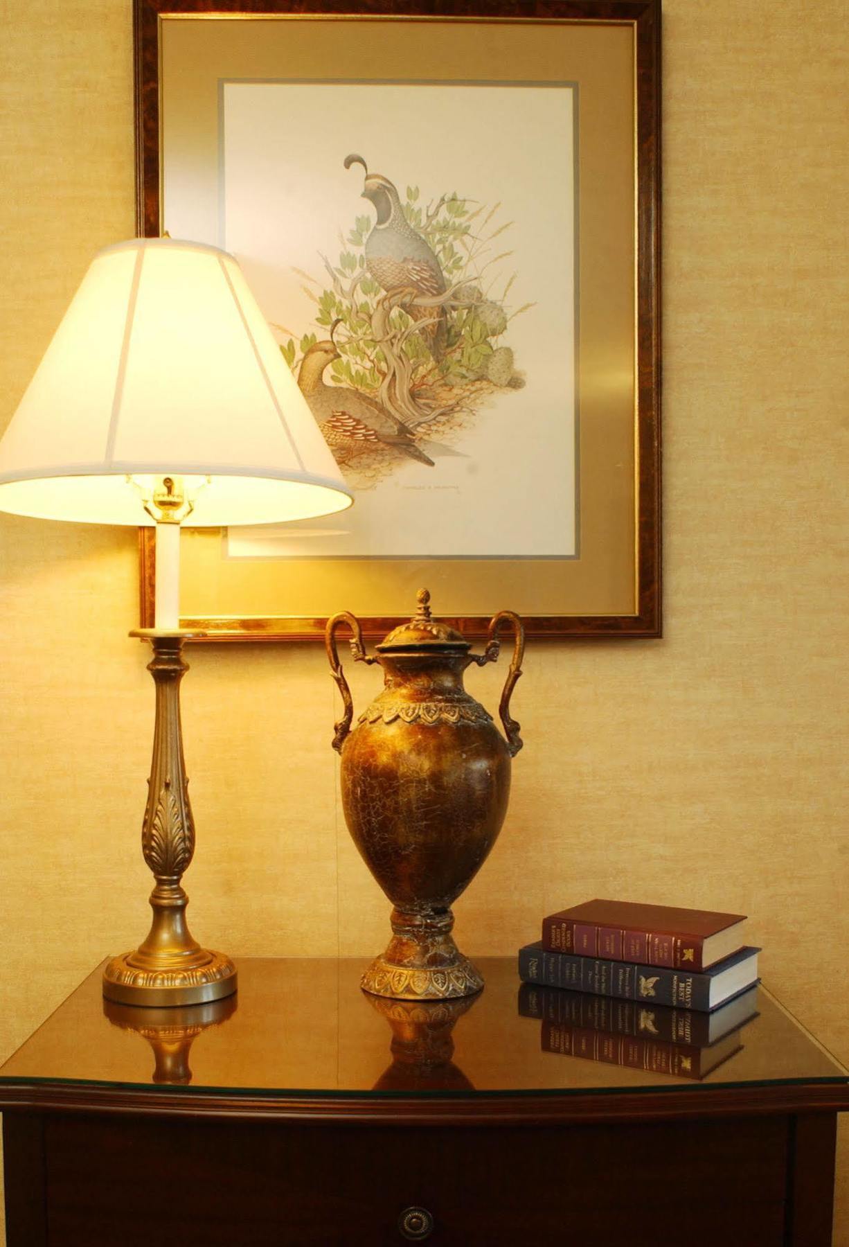 Collegian Hotel & Suites, Trademark Collection By Wyndham Сиракьюс Экстерьер фото
